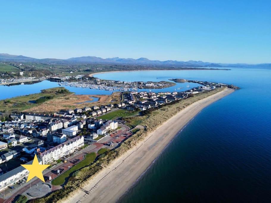 Beach Front Apartment Pwllheli Exteriér fotografie